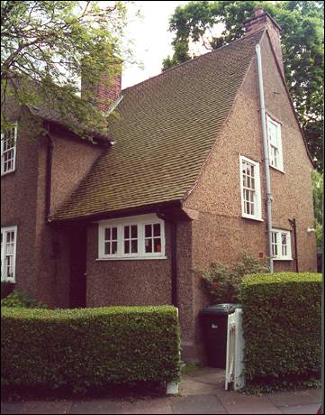 56 Asmuns Hill